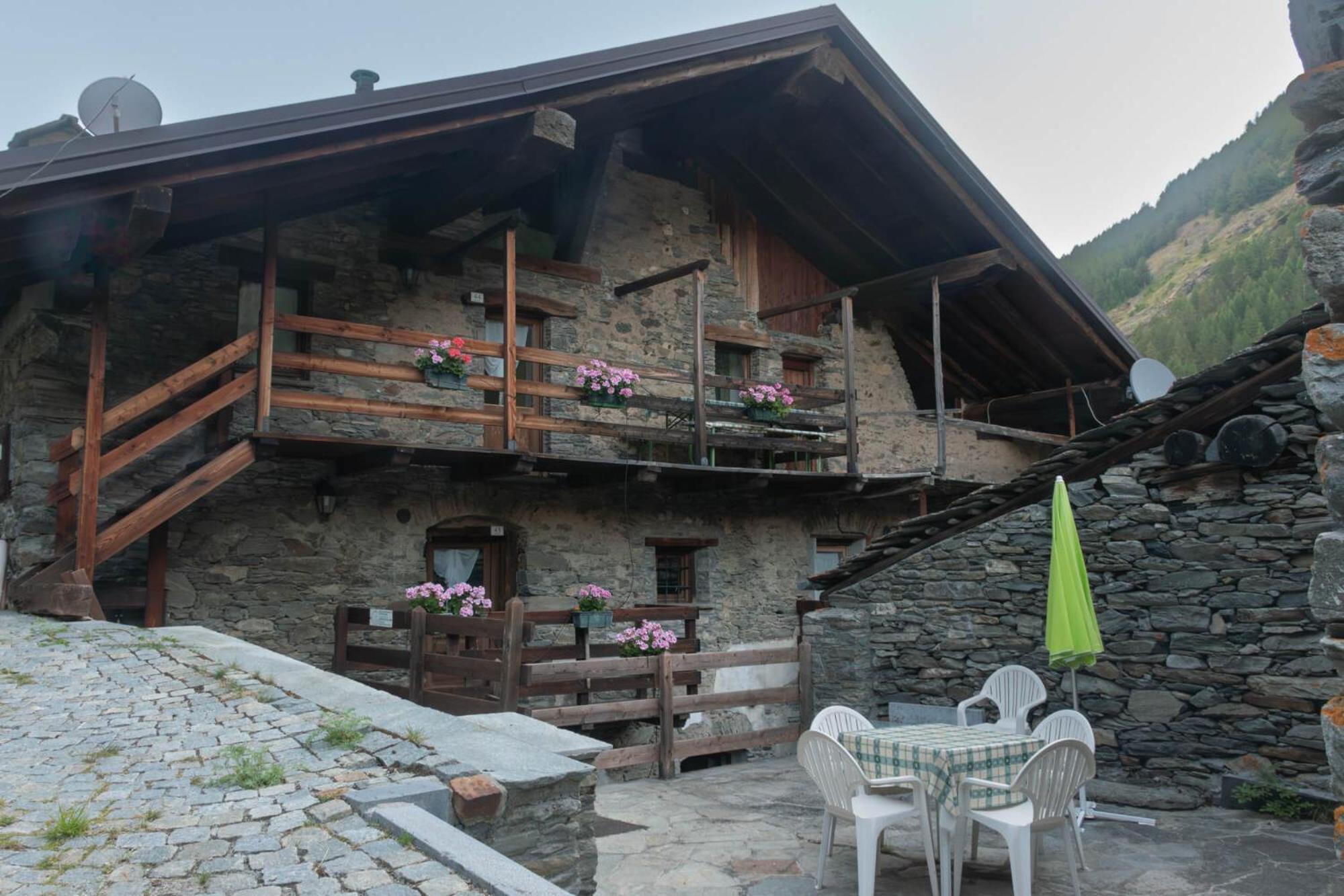 Case Gran Paradiso Villaggio Melignon Rhemes-Saint-Georges Exterior foto